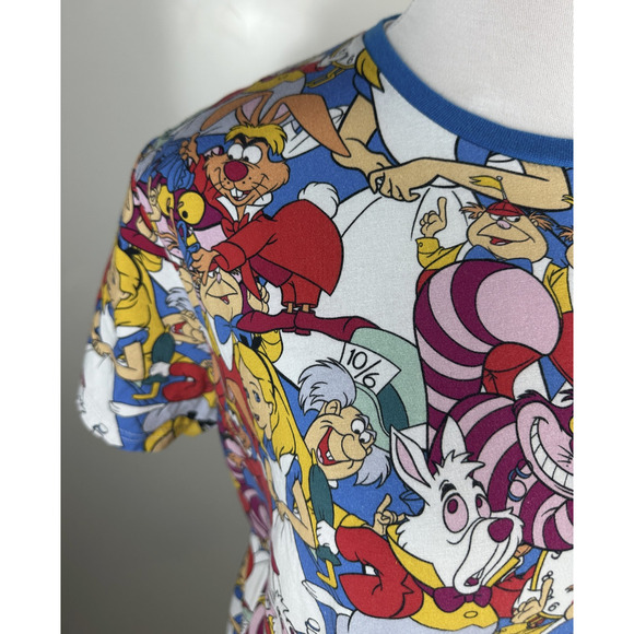 Cakeworthy x Disney x Alice In Wonderland Character Collage Cotton T-Shirt XL - Picture 9 of 15